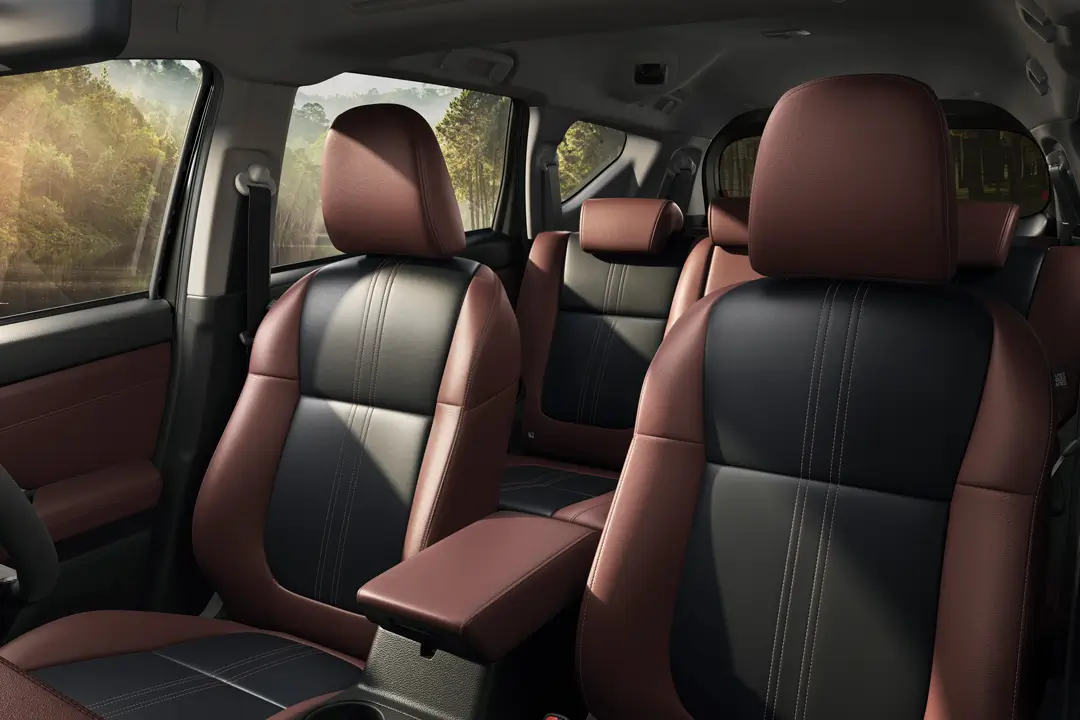Interior Xpander cross